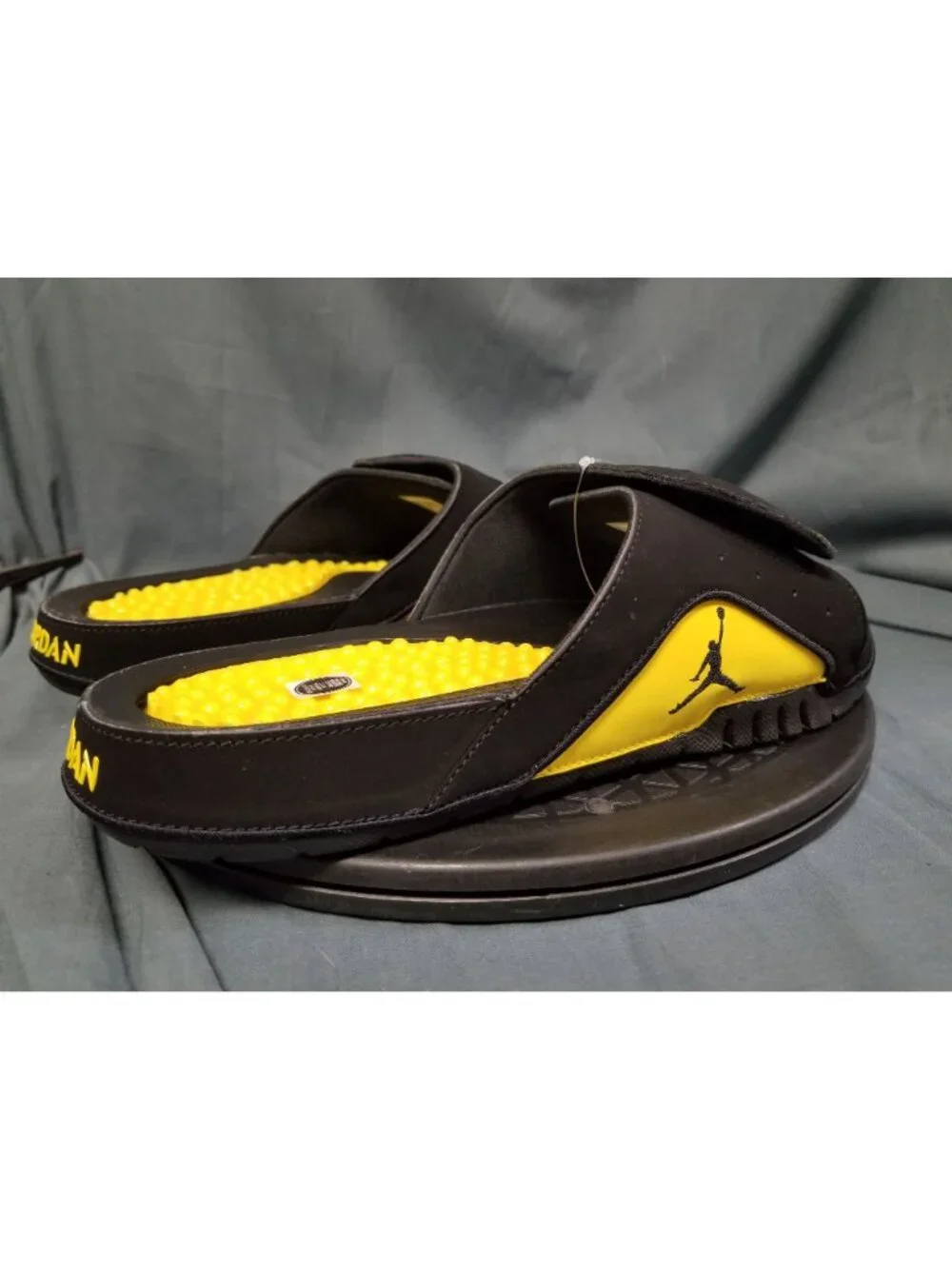 Jordan Hydro IV Retro Sandals Thunder 532225 017 Mens Size 11 NEW w/TAGS!
